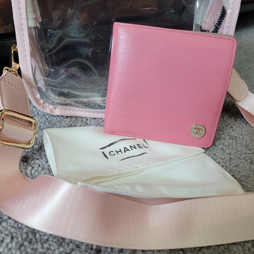 Authentic CHANEL Leather Small Wallet